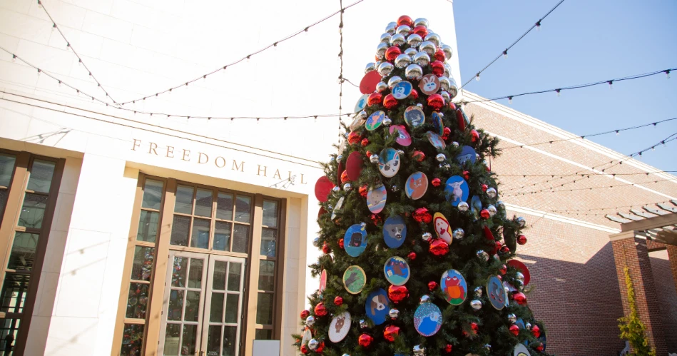 10 Best Christmas and Holiday Attractions in Dallas